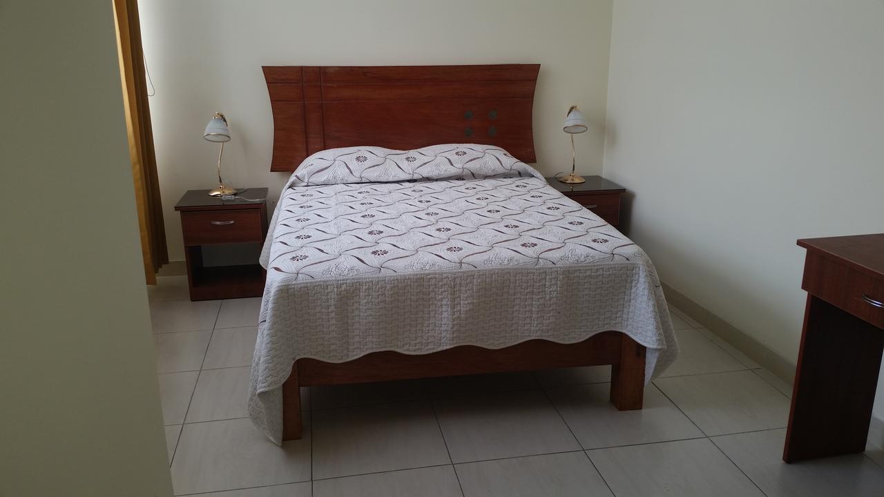 El Parque Hotel Andahuaylas Exteriör bild