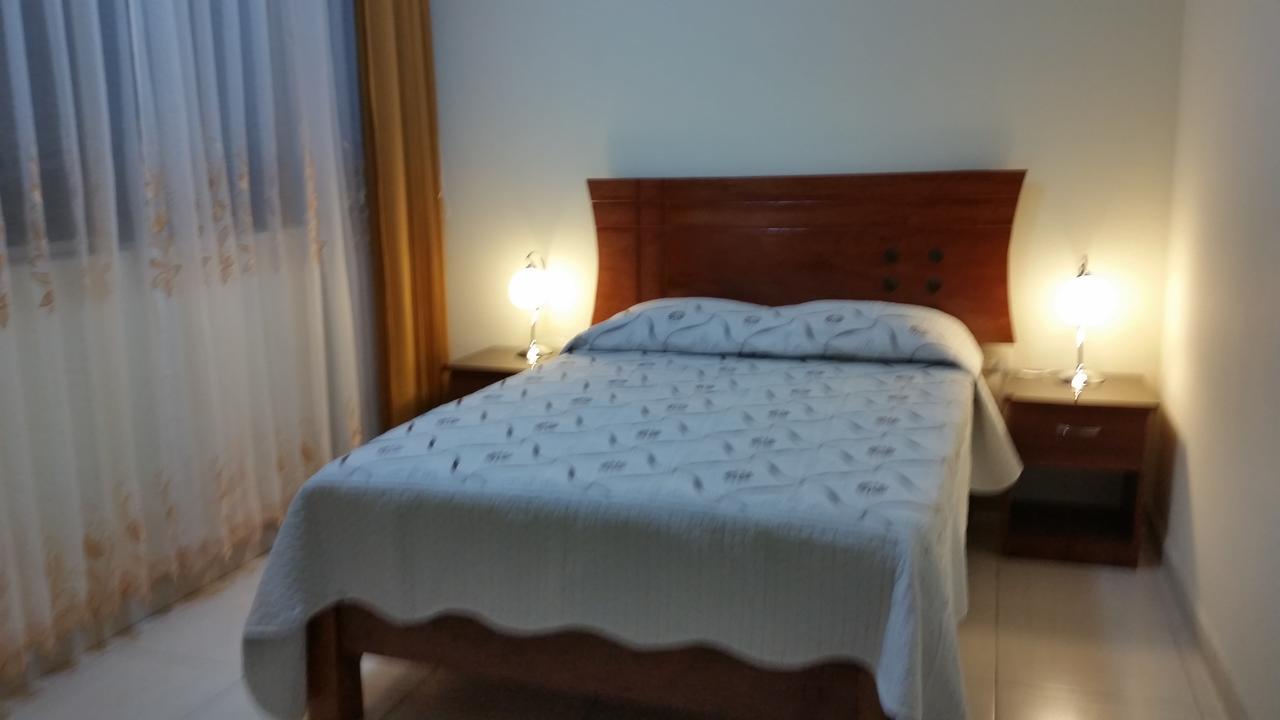 El Parque Hotel Andahuaylas Exteriör bild