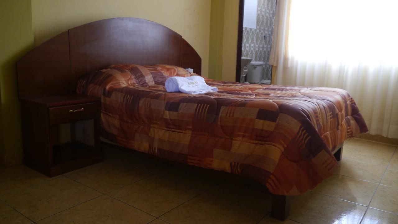 El Parque Hotel Andahuaylas Exteriör bild