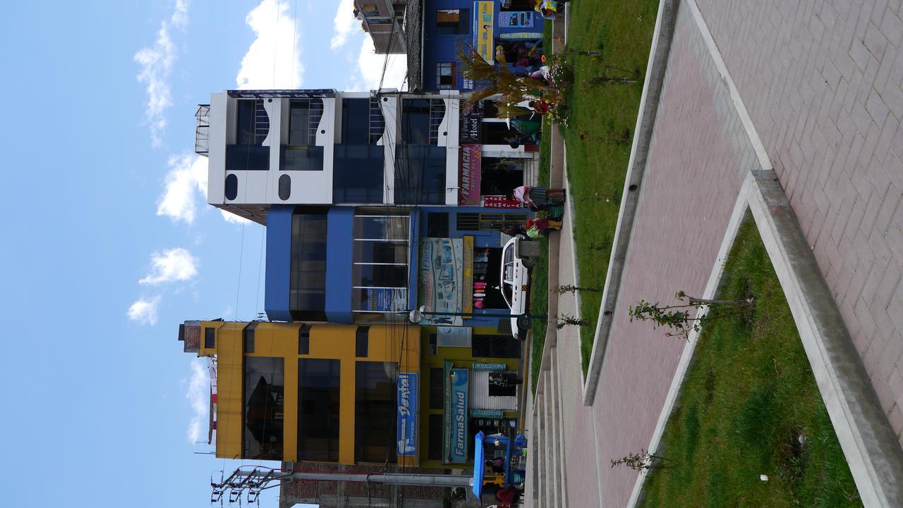 El Parque Hotel Andahuaylas Exteriör bild