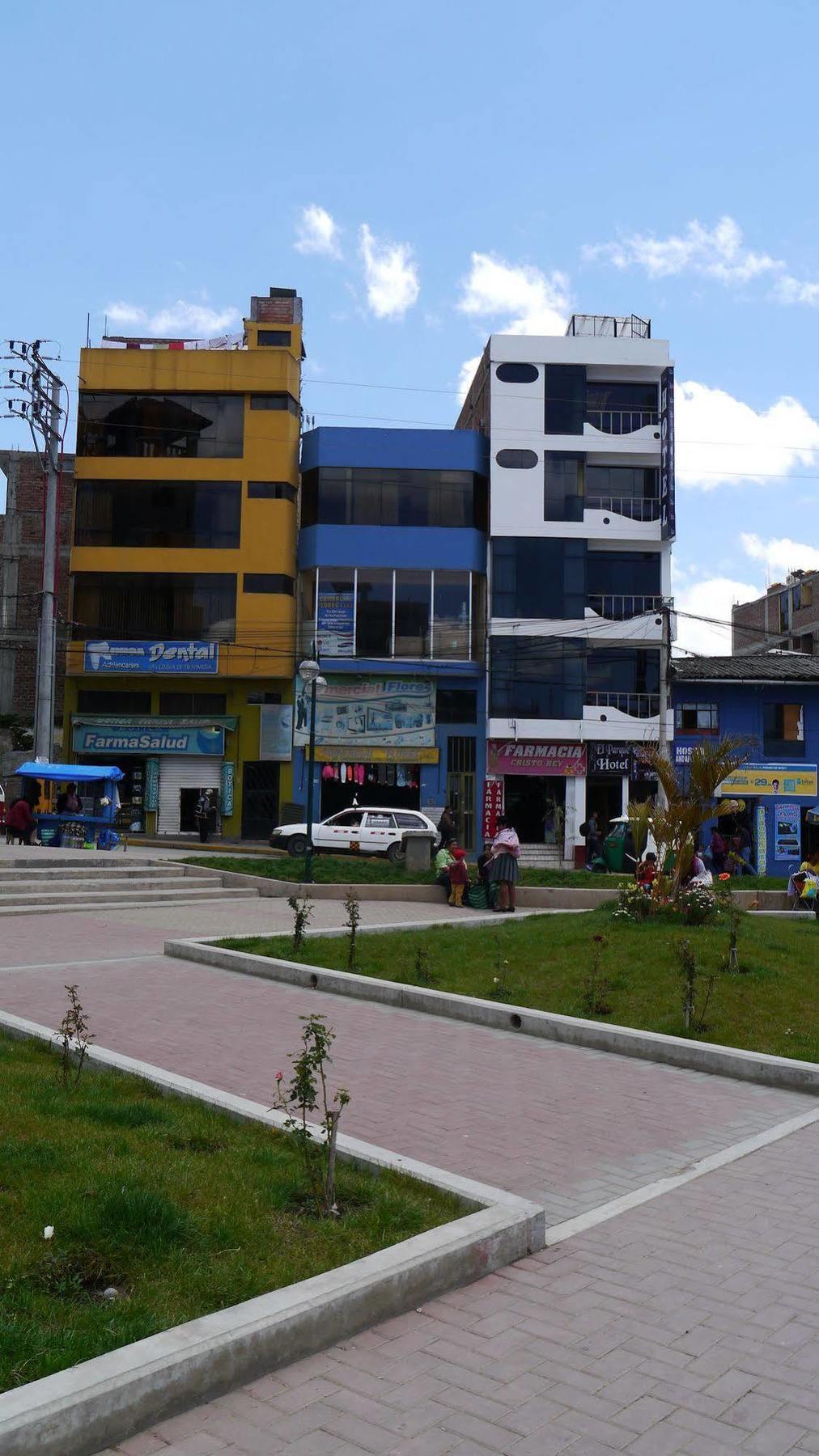 El Parque Hotel Andahuaylas Exteriör bild