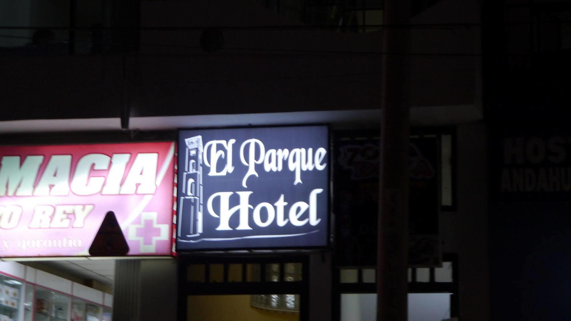 El Parque Hotel Andahuaylas Exteriör bild